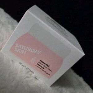 Saturday Skin Waterfall Glacier Water Cream 1.69 Fl oz NIB